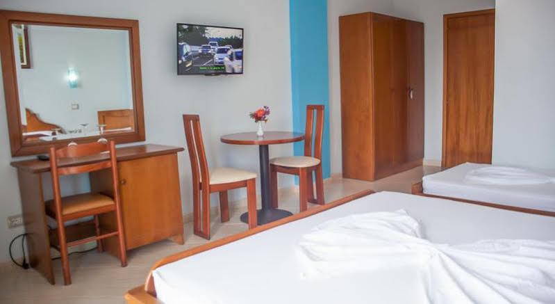 Bahamas Hotell 4*